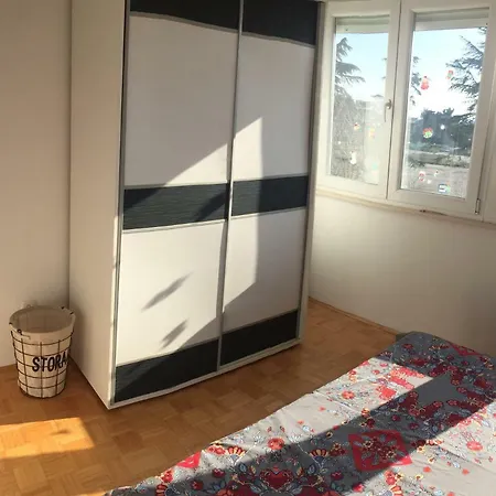 Apartman Visnjik Daire *